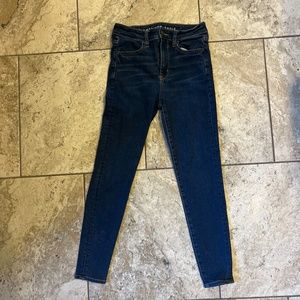 American Eagle Next Level Stretch Skinnies. 4 short.